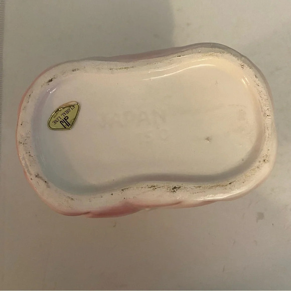 Vintage Japan floral line baby girls ‎ ceramic shoe planter - Picture 9 of 9